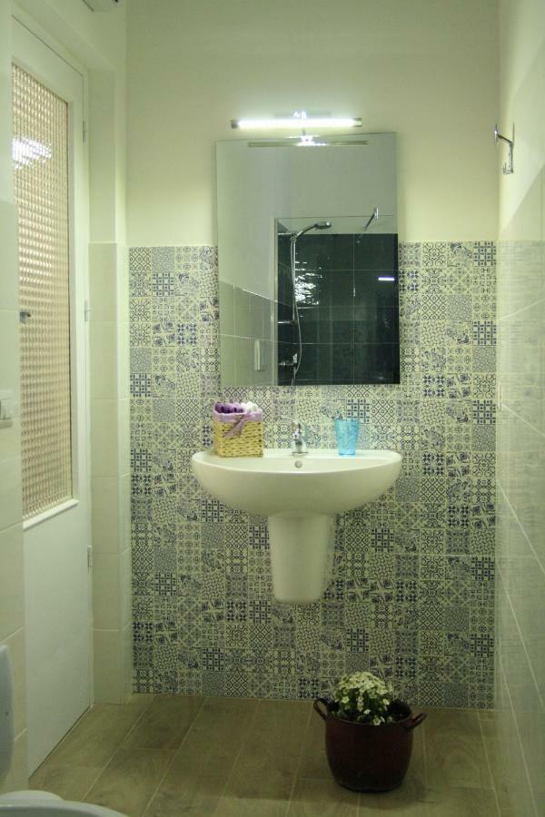 Le Stanze Di Mavi Bed & Breakfast กราวีนา อิน ปูเลีย ภายนอก รูปภาพ