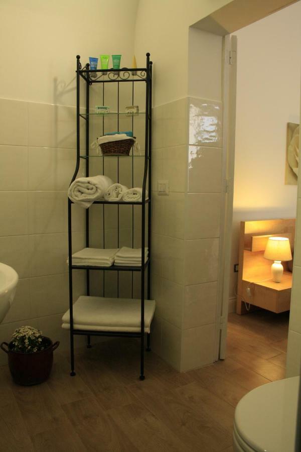 Le Stanze Di Mavi Bed & Breakfast กราวีนา อิน ปูเลีย ภายนอก รูปภาพ